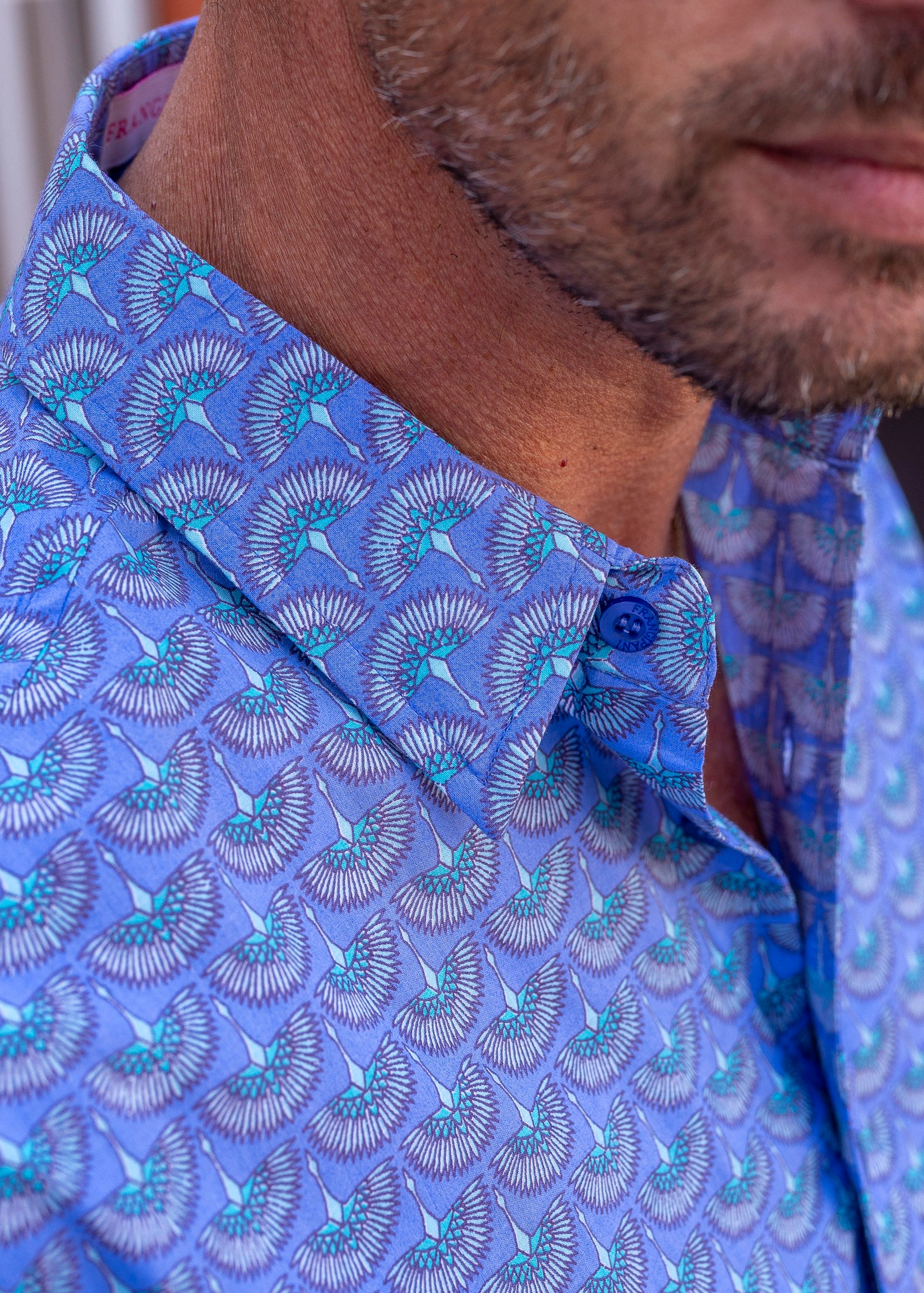 Mens Winging It Organic Cotton Shirt in Blue