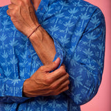 Monkey See, Monkey Do Men's Organic Cotton Shirt in Blue